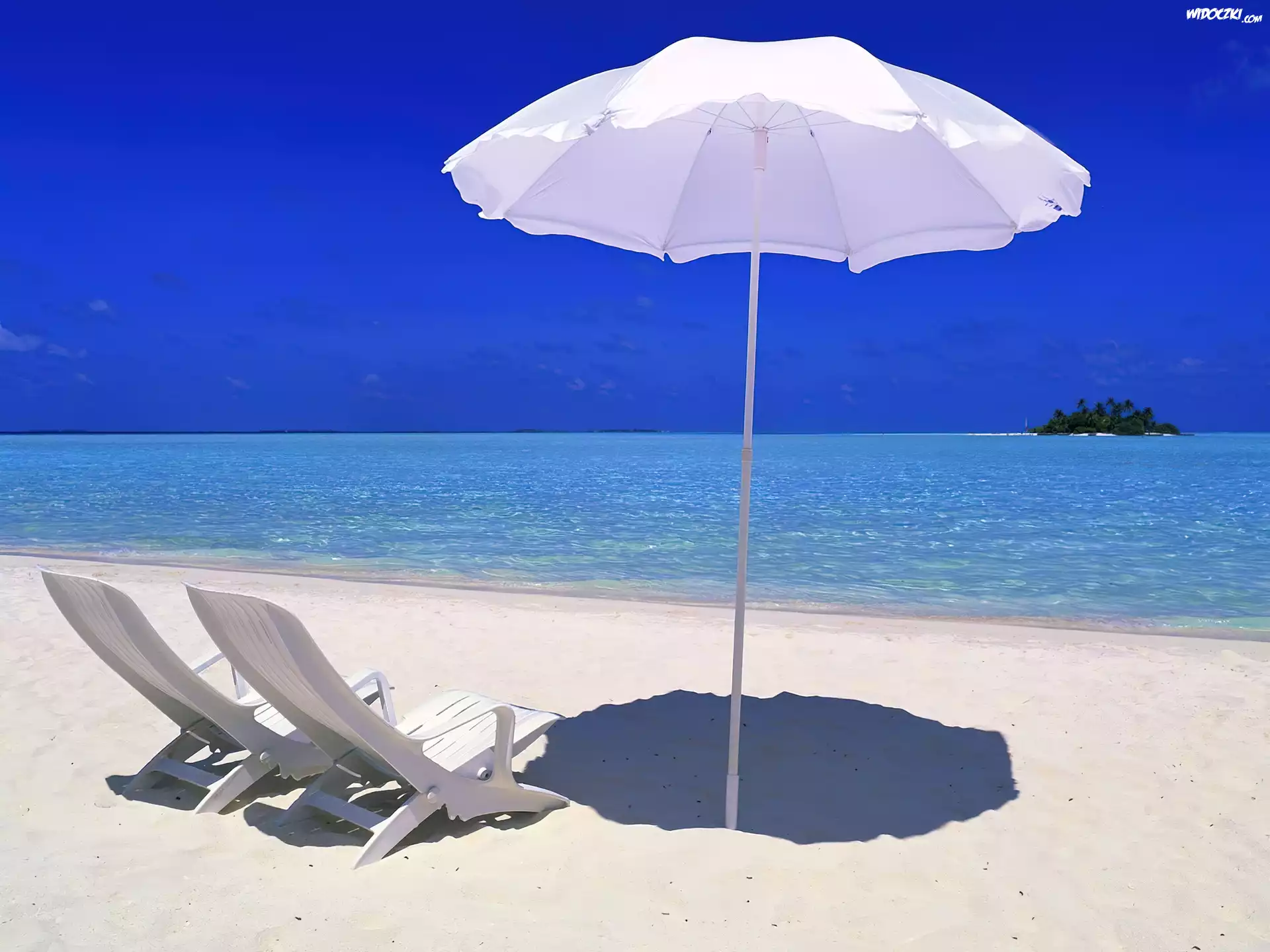 Plaża, Leżaki, Parasol, Ocean, Wakacje