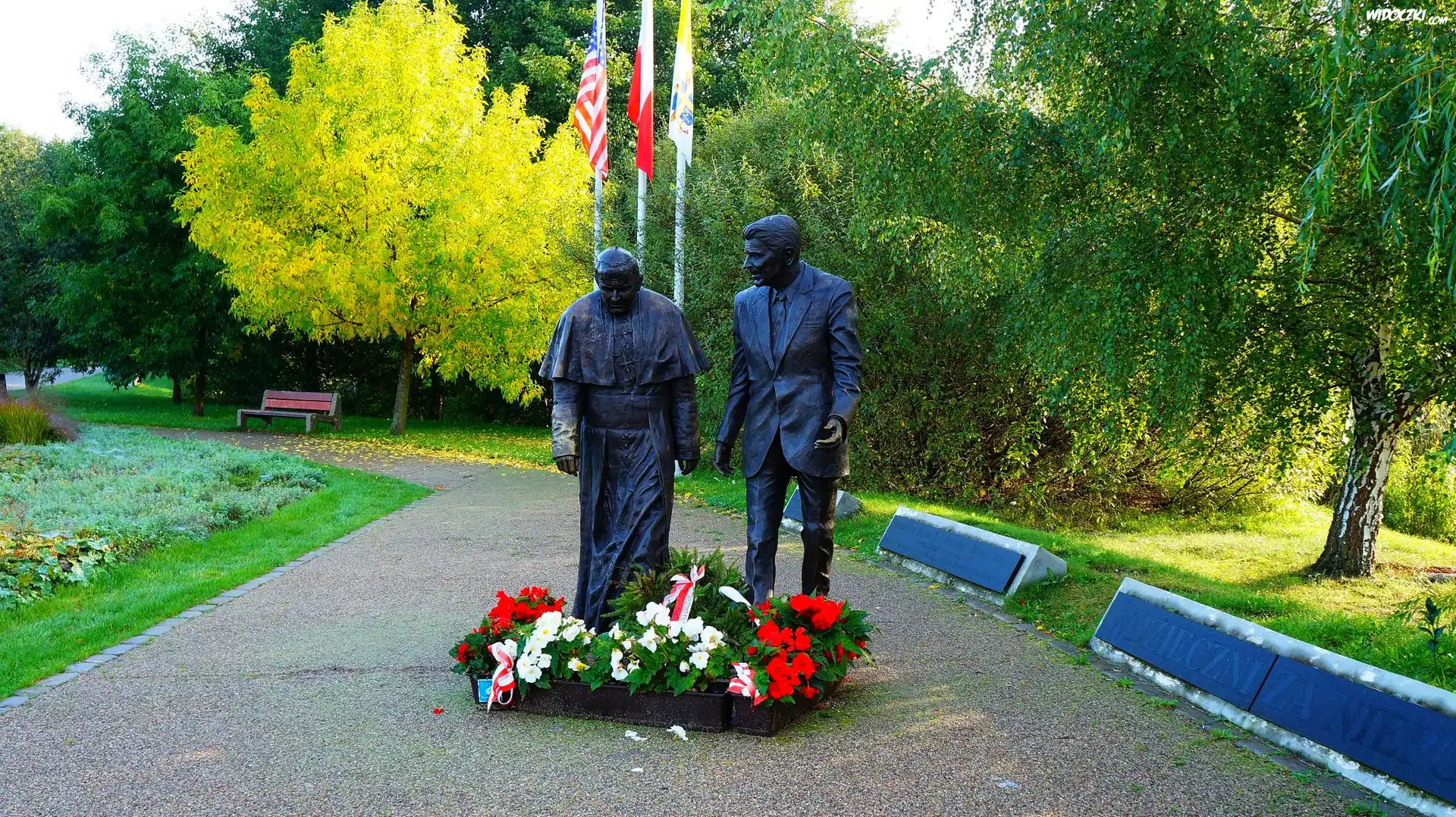 Polska, Gdańsk, Park im. Ronalda Reagana, Alejka, Posągi, Pomnik, Papież, Jan Paweł II, Ronald Reagan
