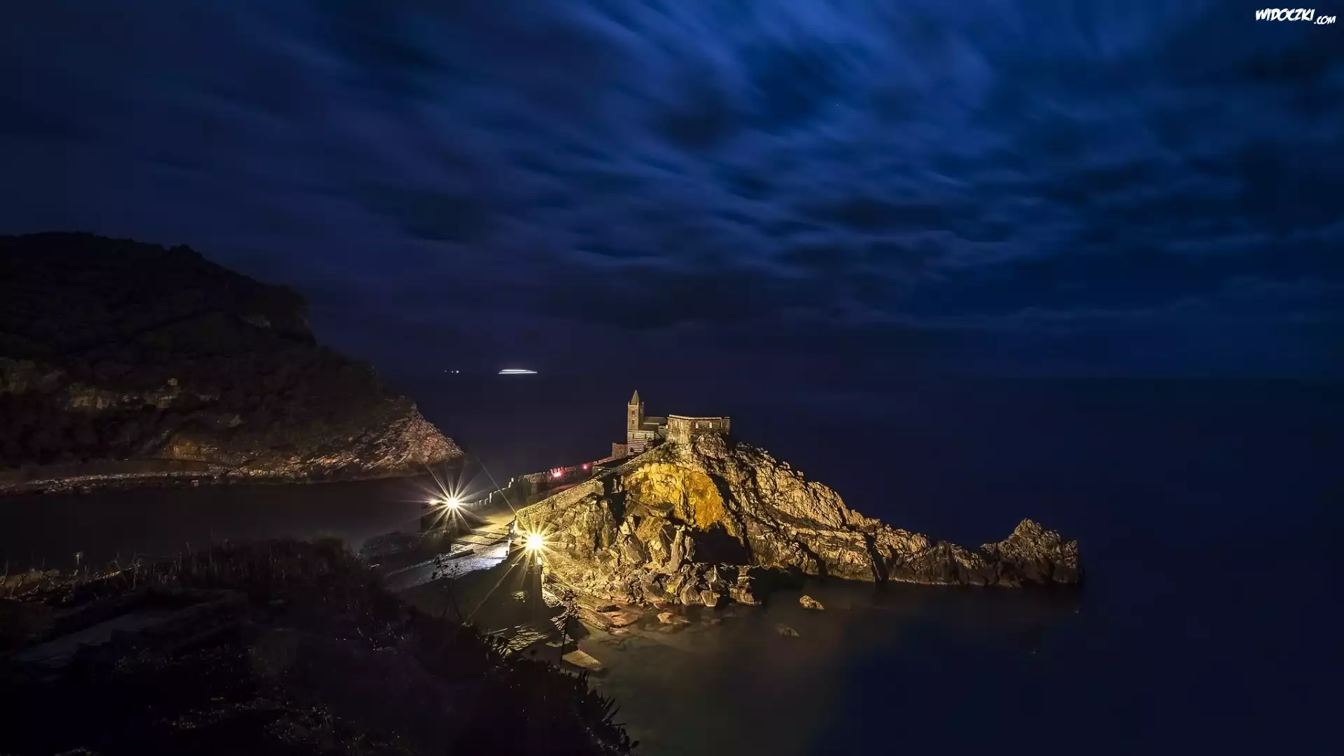 Włochy, Region Liguria, Miasteczko Portovenere, Chiesa di San Pietro - kościół św. Piotra, Morze, Kościół