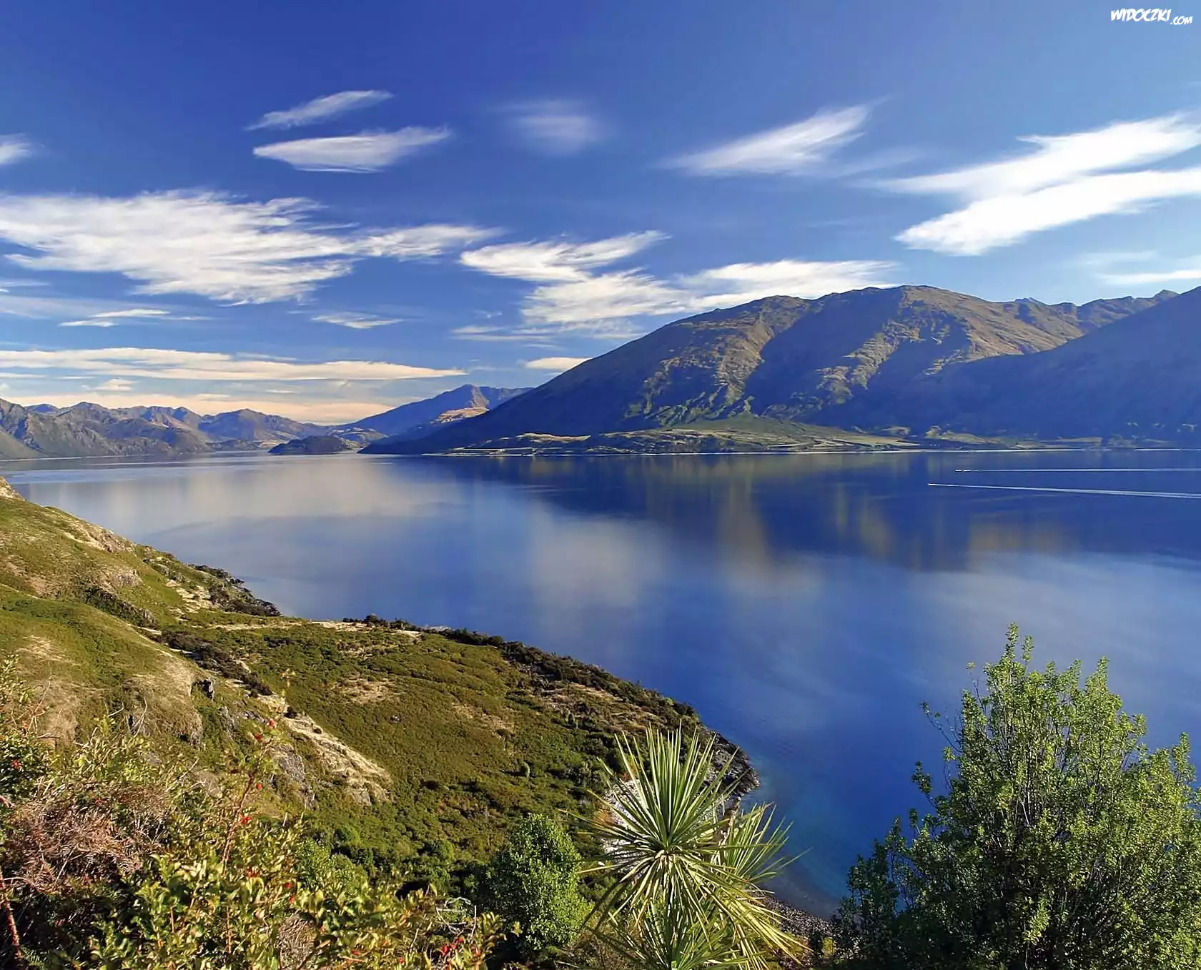 Queenstown, Góry, Jezioro, Chmury, Roślinność