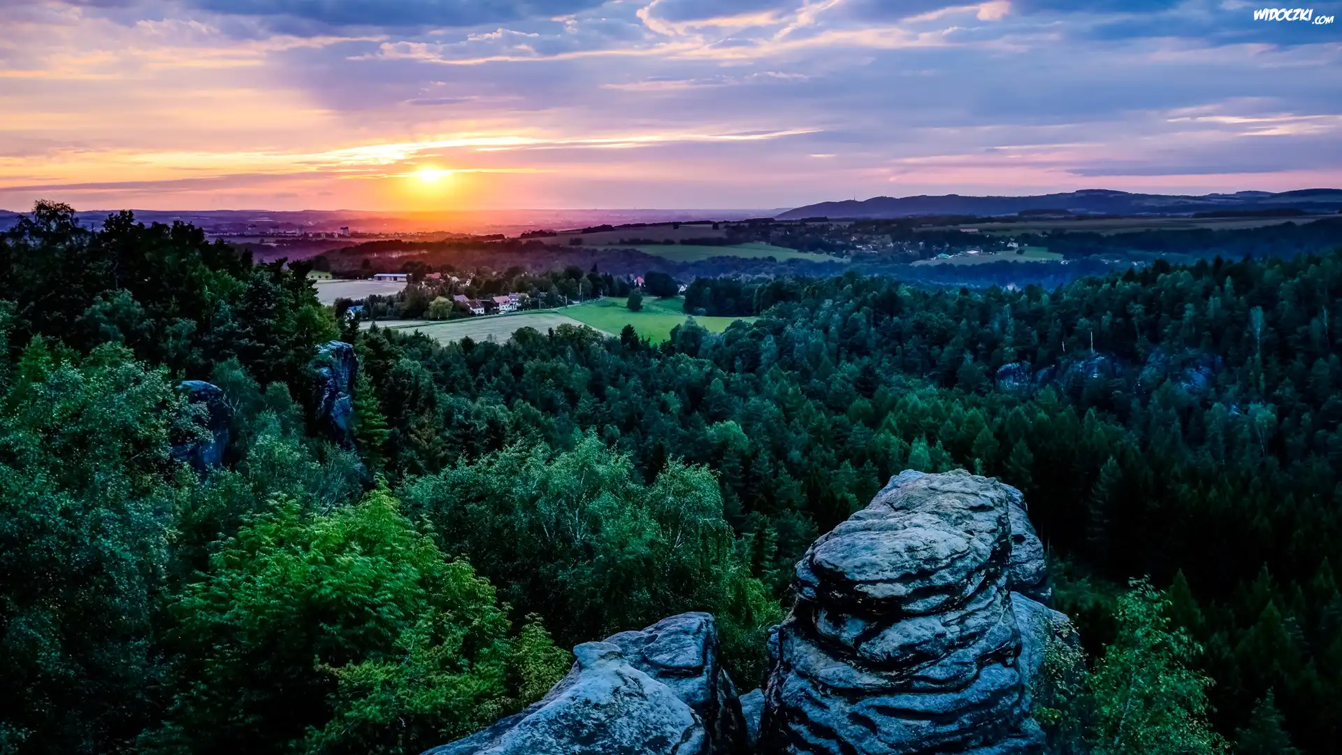 Park Narodowy Saskiej Szwajcarii, Niemcy, Drzewa, Skały, Wschód Słońca