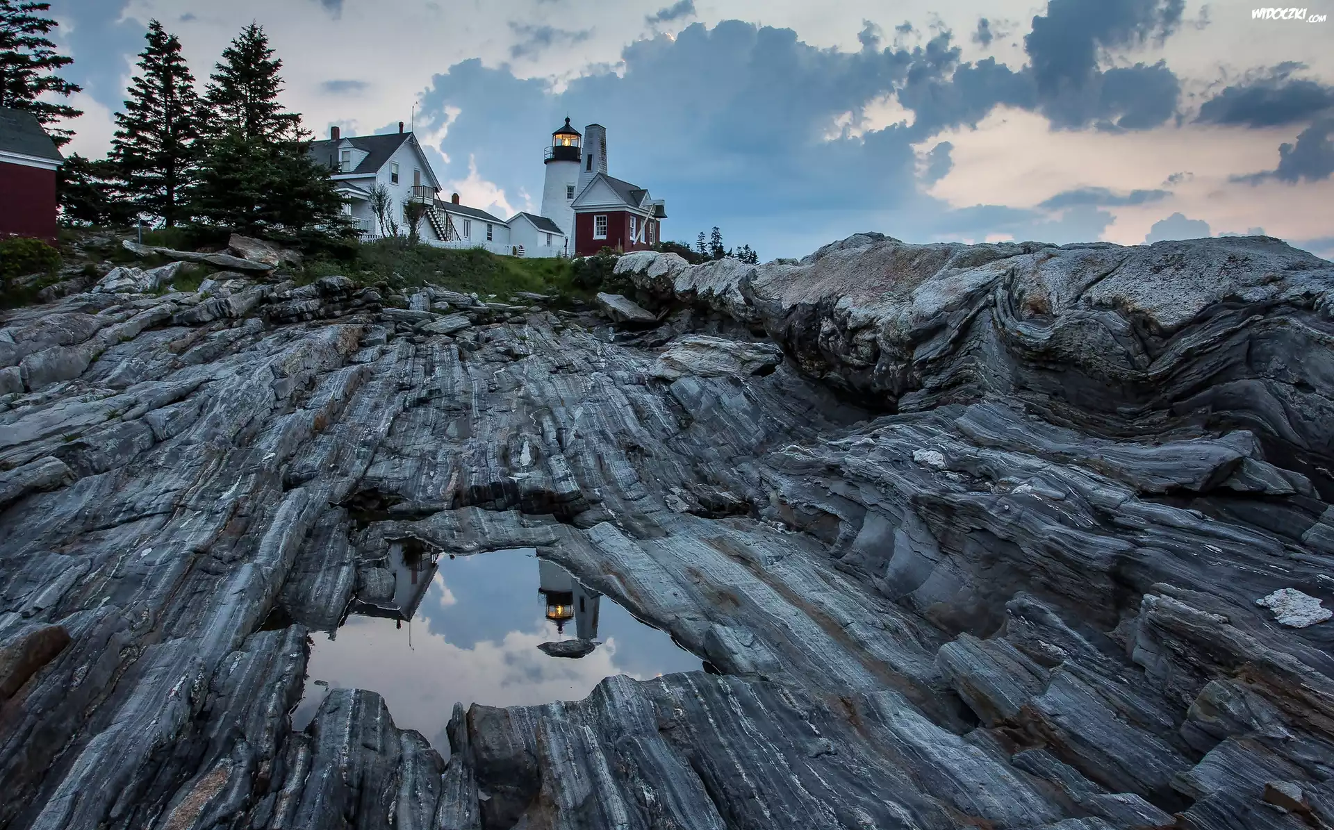 Stany Zjednoczone, Stan Maine, Bristol, Latarnia morska Pemaquid Point Light, Skały