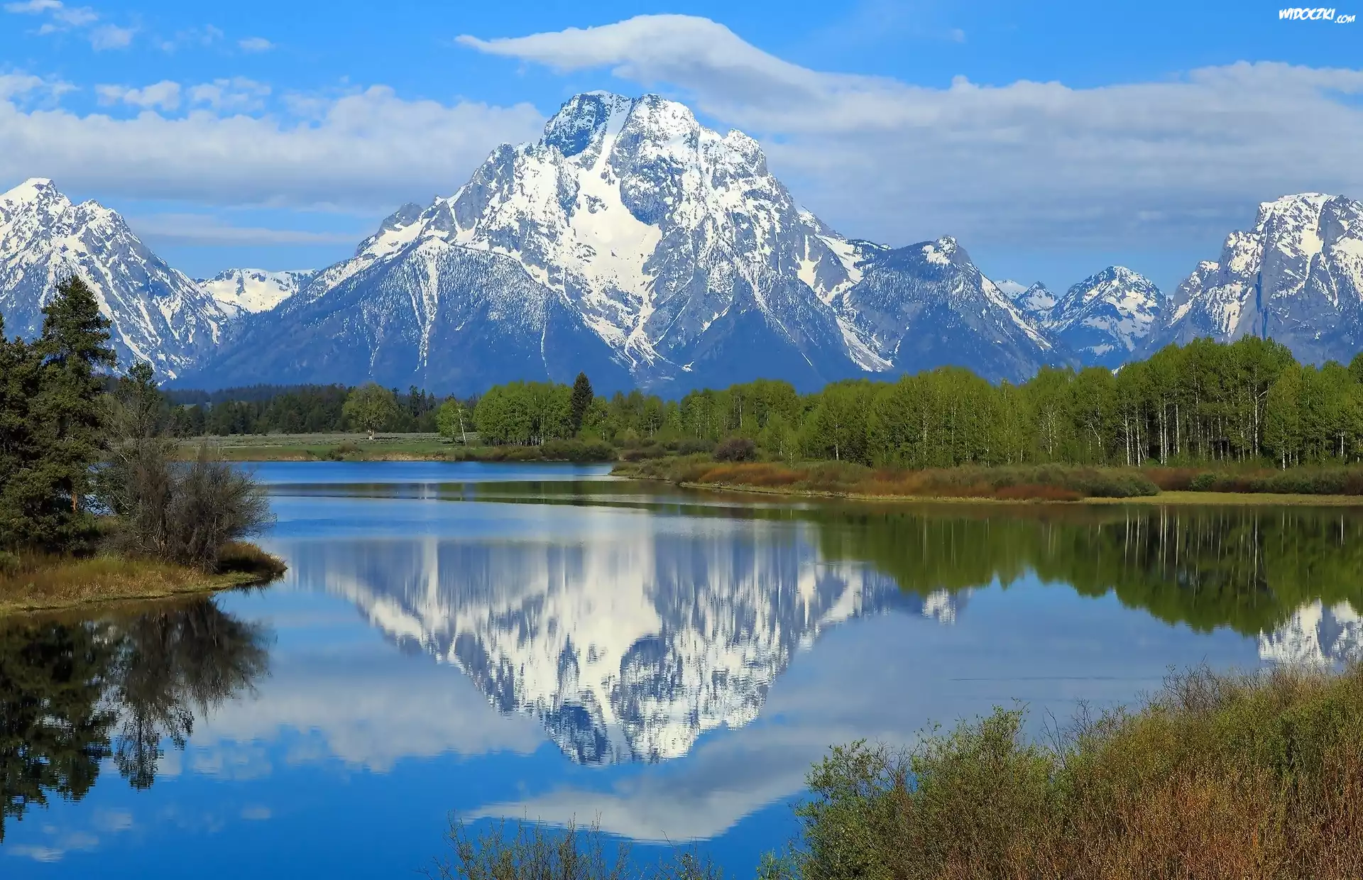 Stany Zjednoczone, Stan Wyoming, Park Narodowy Grand Teton, Rzeka Snake River, Góry, Szczyt Mount Moran, Drzewa, Odbicie