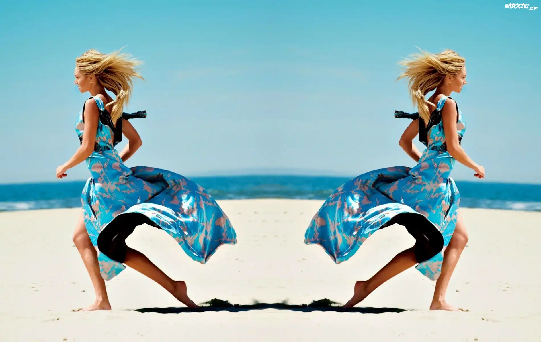 Candice Swanepoel, Plaża