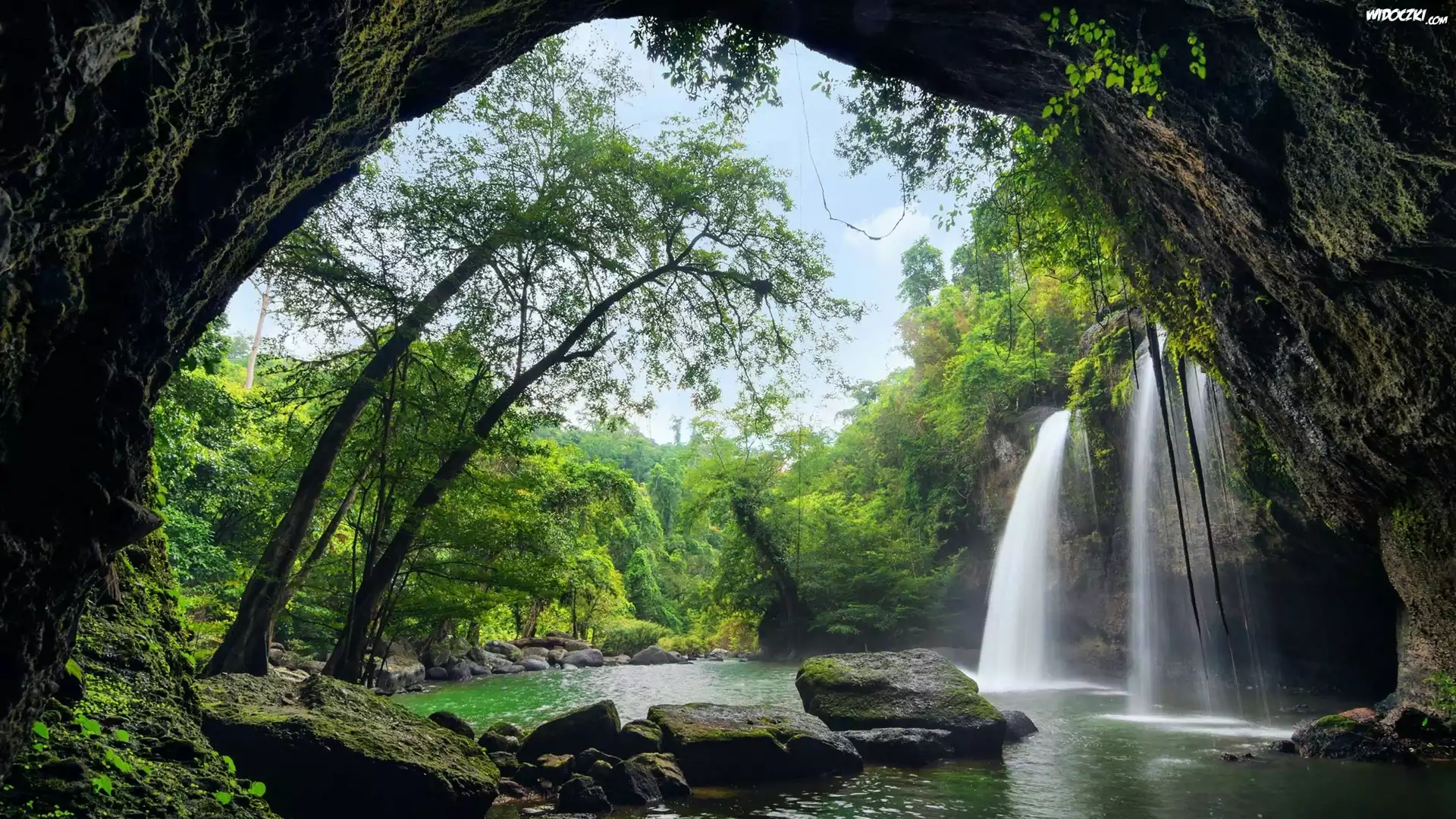 Tajlandia, Wyżyna Korat, Park Narodowy Khau Yai, Wodospad Haew Suwat, Jaskinia, Kamienie, Drzewa