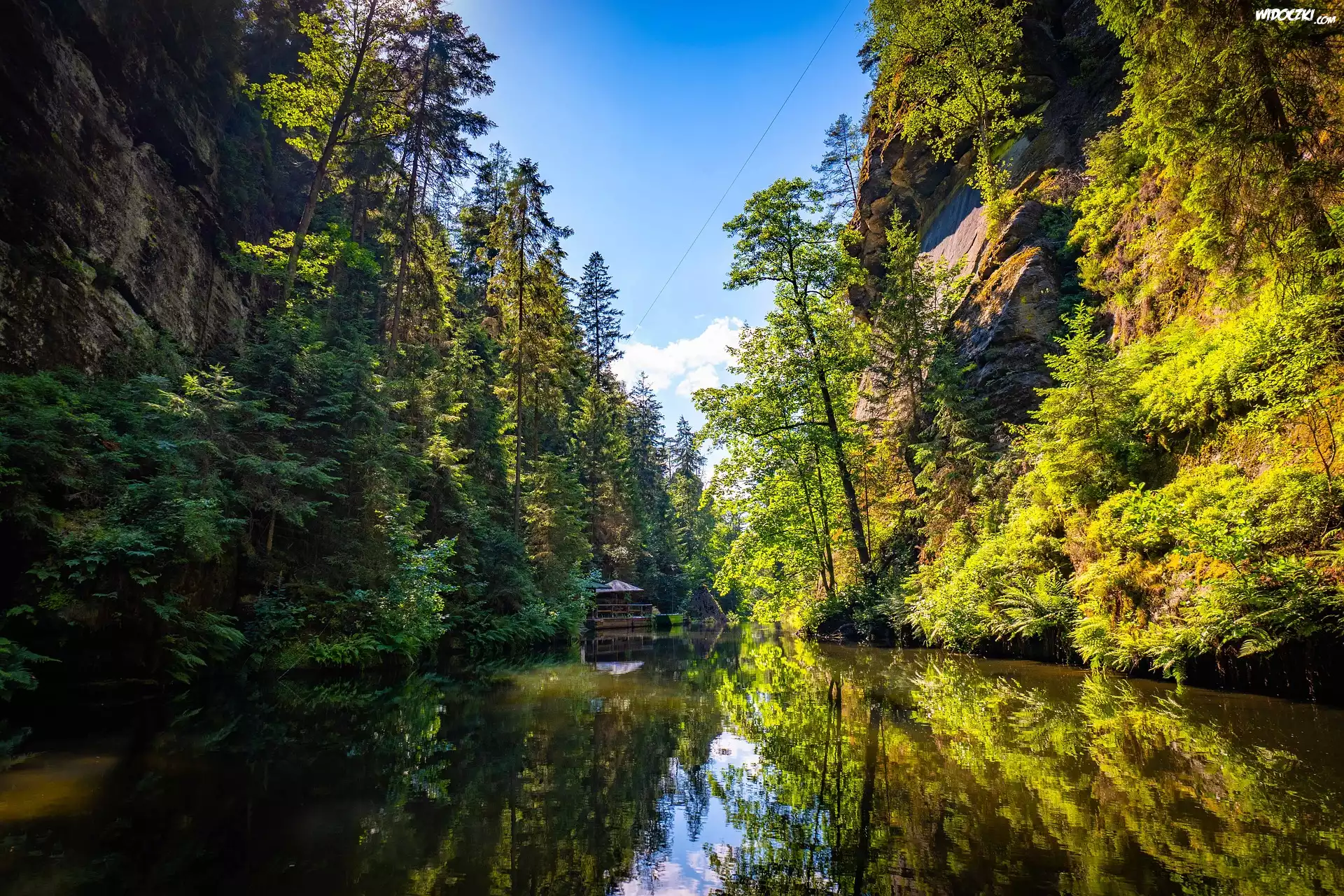 Rzeka, Wąwóz, Skały, Drzewa, Dom