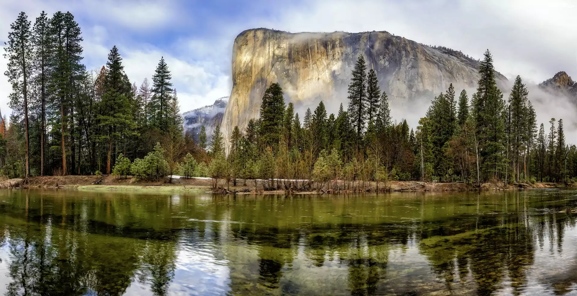 Stany Zjednoczone, Stan Kalifornia, Dolina Yosemite, Góry, Szczyt El Capitan, Rzeka, Drzewa