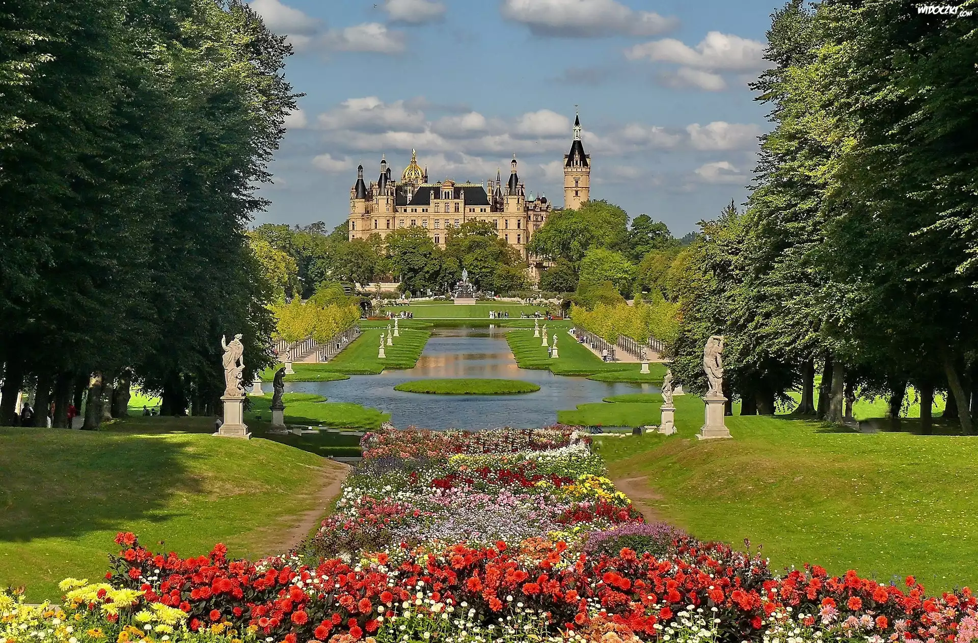 Zamek w Schwerinie, Schweriner Schloss, Niemcy, Meklemburgia-Pomorze Przednie, Schwerin, Ogród