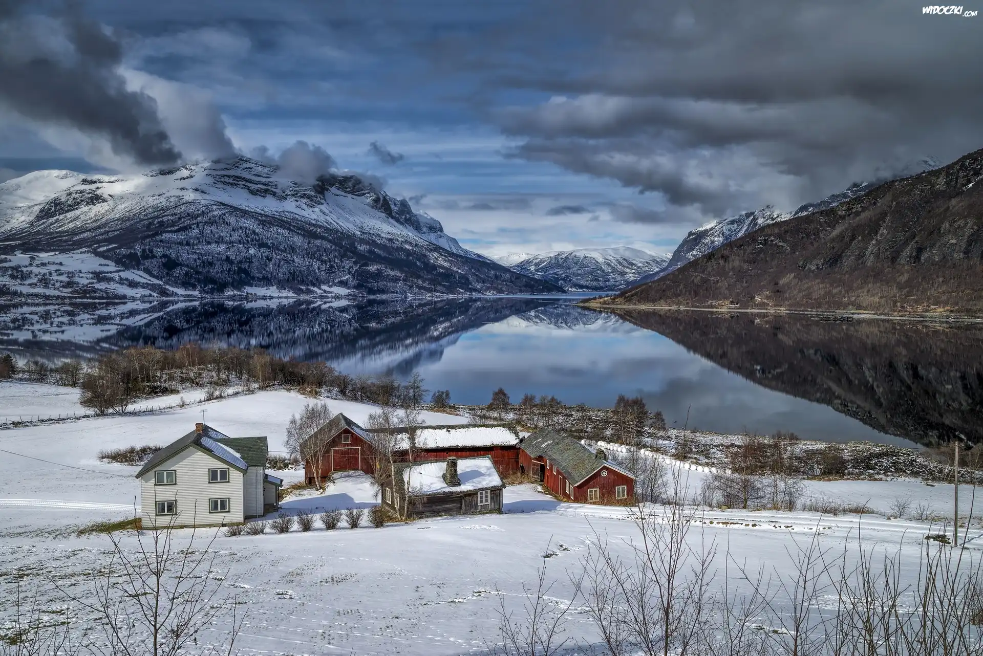 Zima, Góry, Jezioro, Domy, Drzewa, Śnieg, Valdres, Norwegia