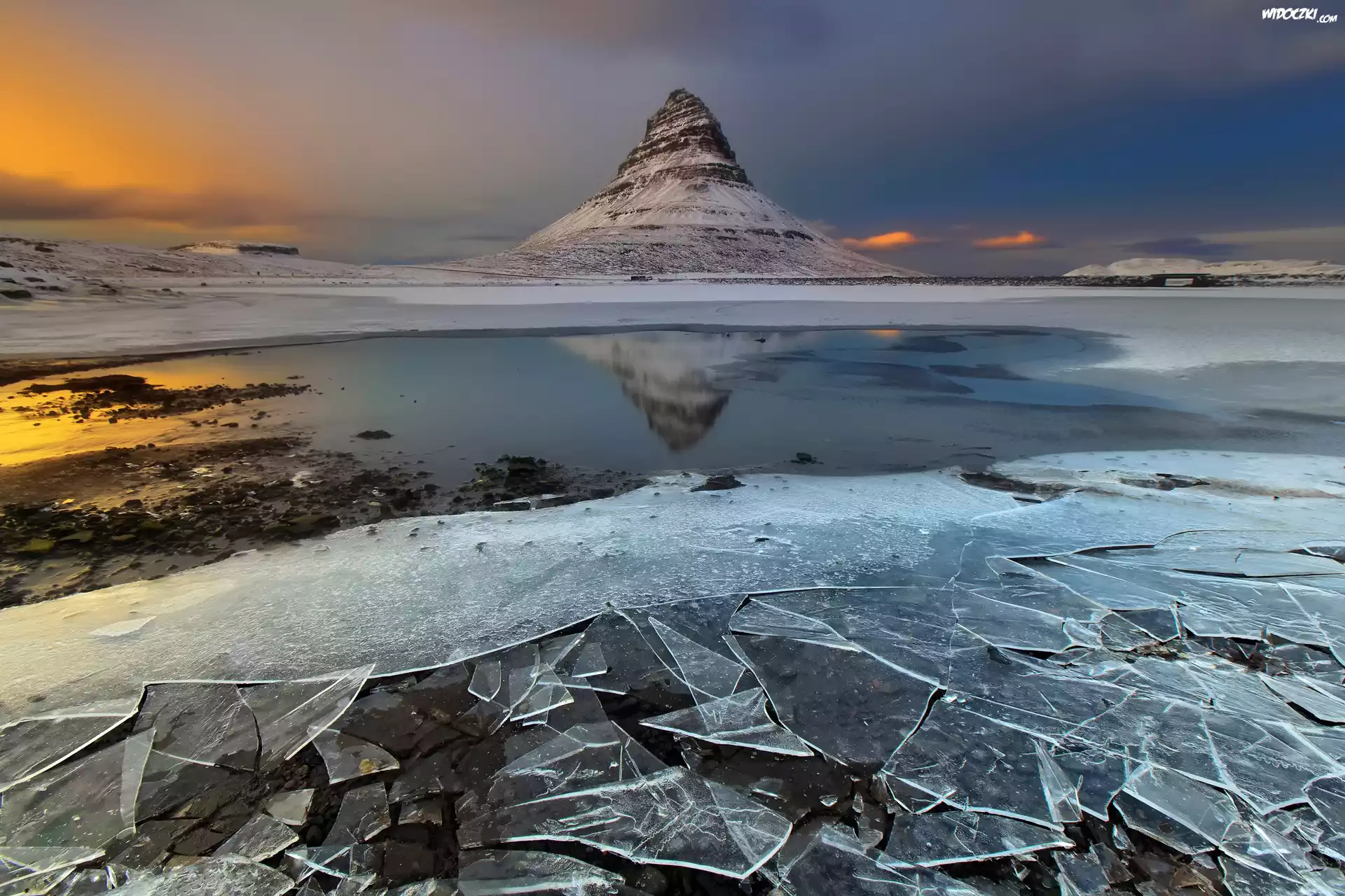 Islandia, Zima, Jezioro, Góra Kirkjufell, Pękająca, Kra